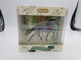 *Tennessee Walking Horse Ornament (breyer-700524)