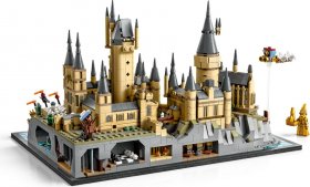 Hogwarts Castle and Grounds (lego-76419)